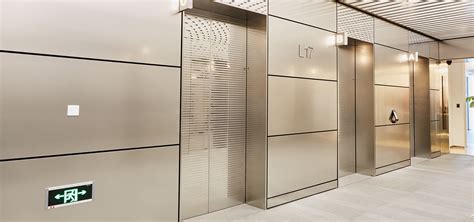 夜幕降临之时影评