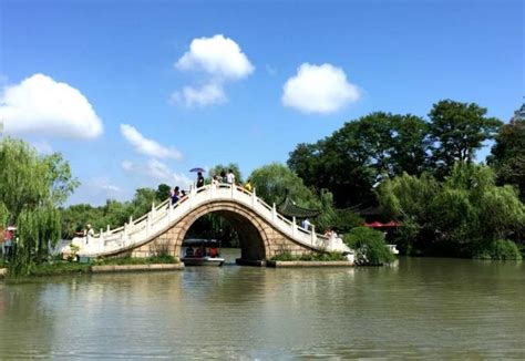 扬州古镇哪个最好玩,扬州必去的5个景点,去扬州必吃美食_大山谷图库