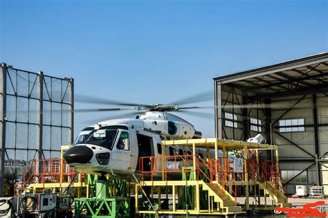 刚刚，“吉祥鸟”AC313A直升机首飞成功_企业新闻网