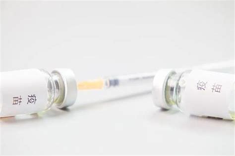 中国艾滋病疫苗或明年开启III期临床试验 胜算几何？_手机新浪网