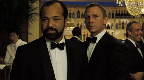 《007：无暇赴死》：一部致敬过去24部电影的彩蛋大集合_其他文化娱乐_什么值得买
