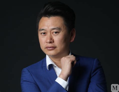 雷金图片
