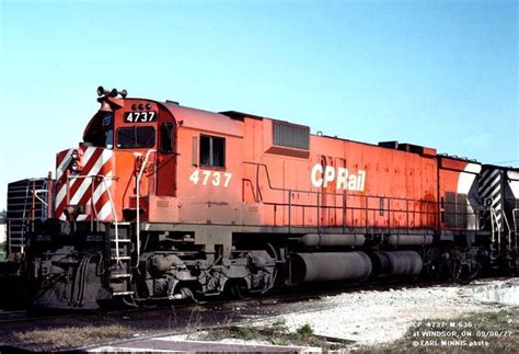 CP 4737 AT WINDSOR, ON.