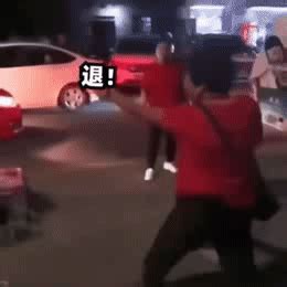 逃离表情包退退退厄运退退退谐图片