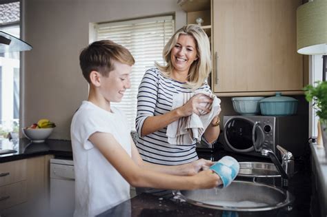 Teaching Your Kids How To Help Keep The House Clean - The Wigley Family ...