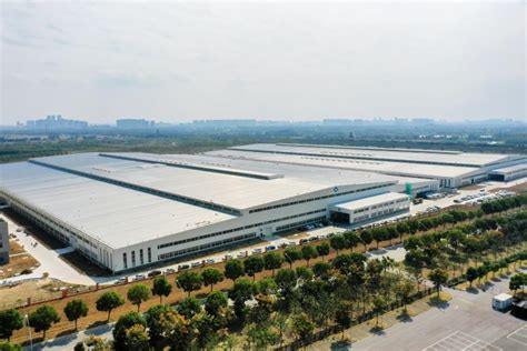 世界最大汽车玻璃生产商福耀玻璃在苏州打造“超级工厂”|汽车玻璃|长城汽车_新浪新闻