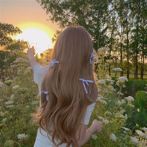 女生蝴蝶背影头像温柔