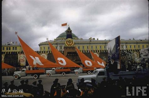 美生活杂志记者拍摄的苏联1961年红场游行场面 - 图说历史|国外 - 华声论坛