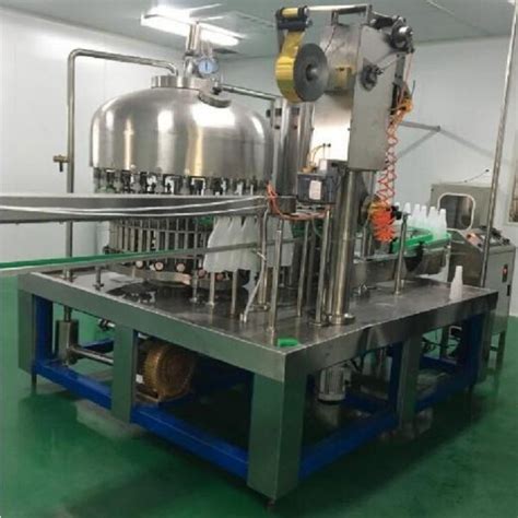 全自动灌装加塞机 ---上海远东制药机械总厂