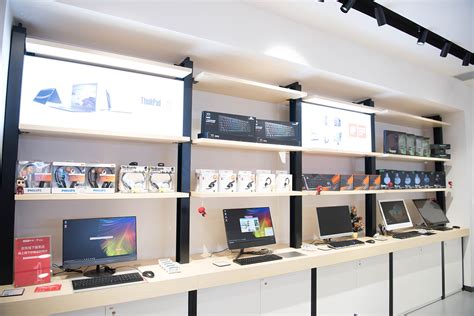 京东公布2020全年业绩：下沉市场用户数创新高，电脑数码专卖店势头强劲