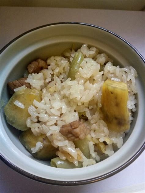 【一人食—小电锅蒸米饭的做法步骤图】-TTTrb_下厨房