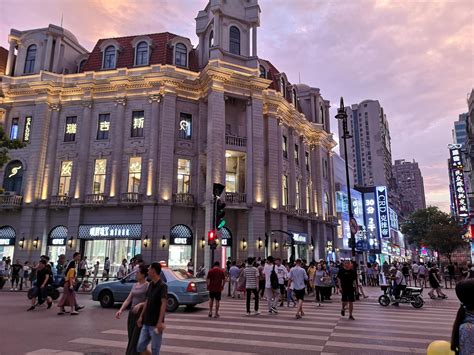 如果第一次来武汉旅游，我特别推荐江汉路步行街……|武汉_新浪新闻