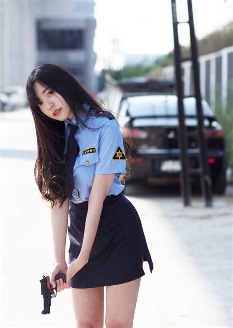 女警操婊ONEbyONE图片