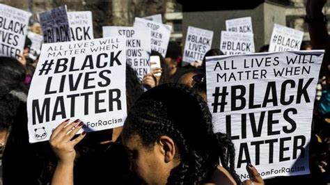 美国黑人被捕死亡案 司法部:有系统性种族歧视|歧视|暴力_新浪新闻