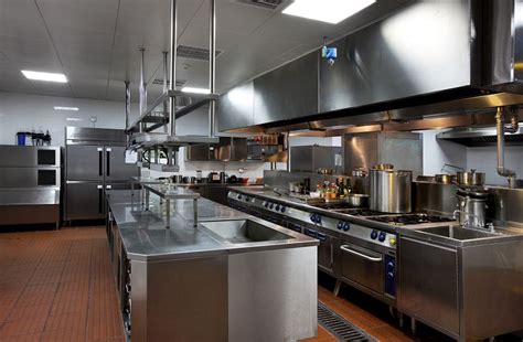 促进智慧饭店厨房设备丰富化和多元化