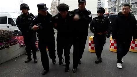 南京警方破获26年前一家三口被杀案_凤凰网视频_凤凰网