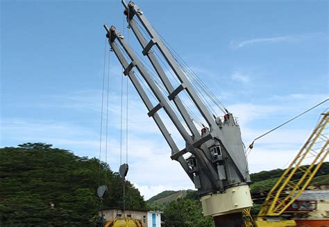 厂家直销船舶起重机械 码头吊机 3吨伸缩臂液压吊机-阿里巴巴
