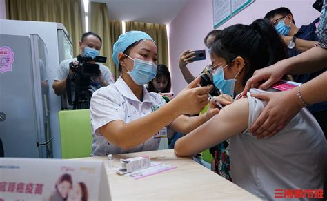 国产双价HPV疫苗“开打”，14岁女孩成株洲首位接种者 - 今日关注 - 湖南在线 - 华声在线