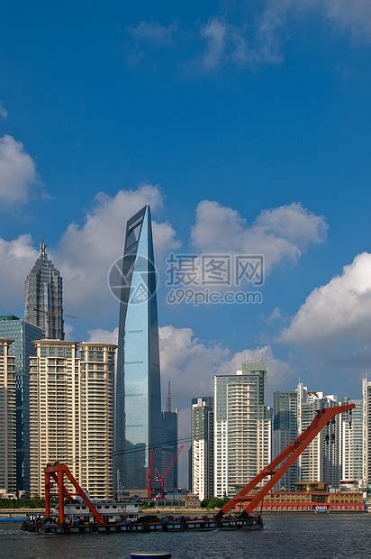 从 puxi 的上海布东风景天空商业经贸场景城市高楼地标外滩办公室中心高清图片下载-正版图片320658478-摄图网