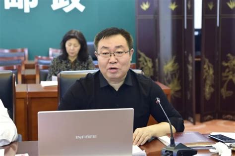 青训标王是小Chovy，“EDG阿布谈新中单，完全可以打LPL的比赛”