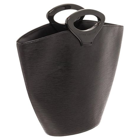Louis Vuitton Black Epi Leather Noctambule Tote bag For Sale at 1stDibs