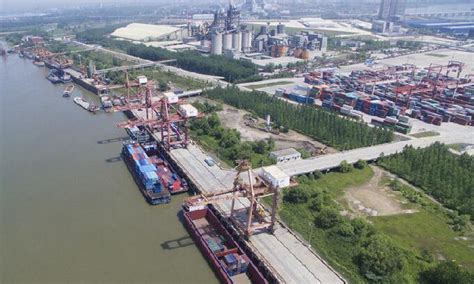 湖北武汉：水铁联运助力港口发展-人民图片网