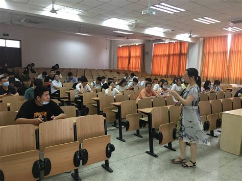 我校2020级社招学生按时返校参加面授-滁州职业技术学院