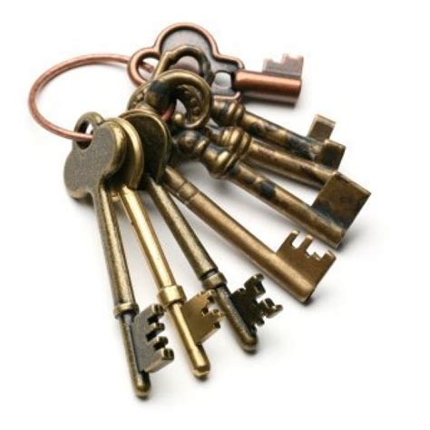 Uses for Old Keys | ThriftyFun