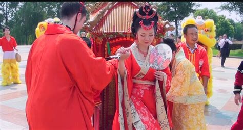 【幸福纪】只想和你静度时光_武汉美好幸福纪婚纱摄影最新样片_武汉得意结婚网