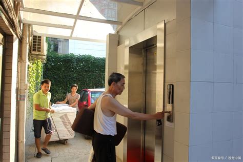 老旧小区加装电梯 “载”起居民幸福感-许昌网