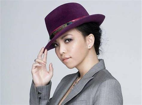 张惠妹头像甜美女生