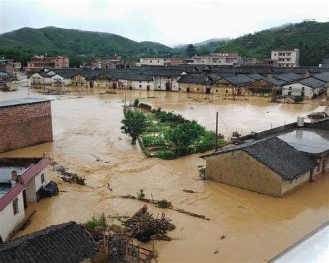 洪水淹没的山西村庄：三道防线难抵洪水，急需排水让村民尽快回村-新闻频道-和讯网