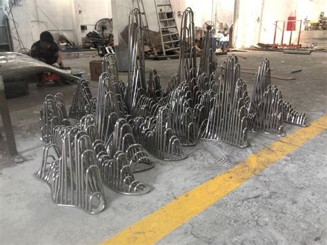 (武汉)不锈钢雕塑厂 - 武汉泥巴月亮雕塑艺术有限公司