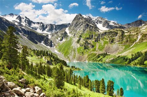 自然山脉风景图片-阿尔泰山素材-高清图片-摄影照片-寻图免费打包下载