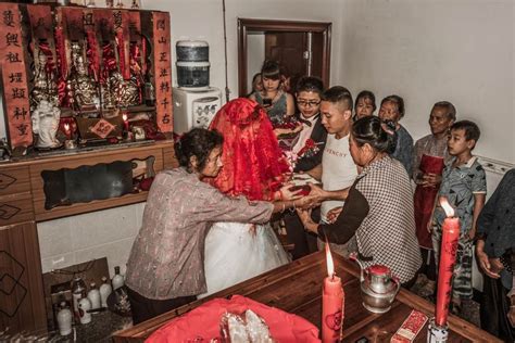 “背新娘走米筛”婚嫁习俗|文章|中国国家地理网