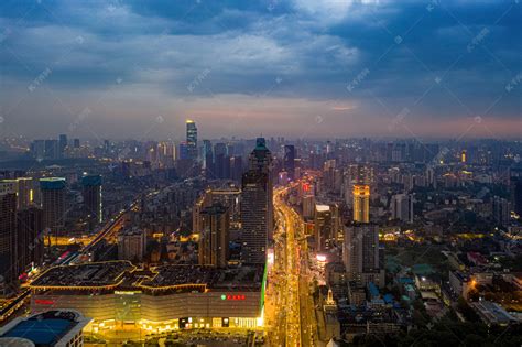 2021武汉国际广场购物中心-旅游攻略-门票-地址-问答-游记点评，武汉旅游旅游景点推荐-去哪儿攻略