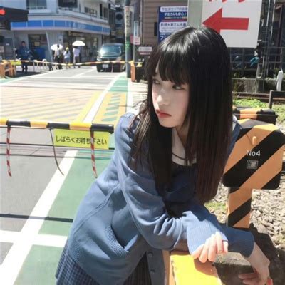 有气质的甜美女生头像