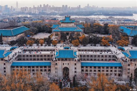 武汉大学|摄影|环境/建筑|zip看世界 - 原创作品 - 站酷 (ZCOOL)