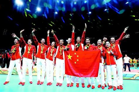图文：中国女排勇夺里约奥运会冠军|奥运会|中国女排|里约_新浪新闻