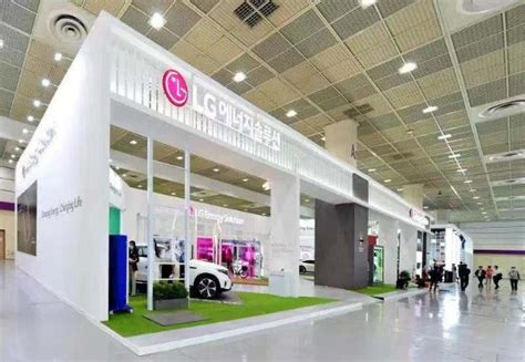 LGD将启动广州OLED工厂，产能提升35.7%，与7大电视厂商组成联盟 | 钛快讯_凤凰网