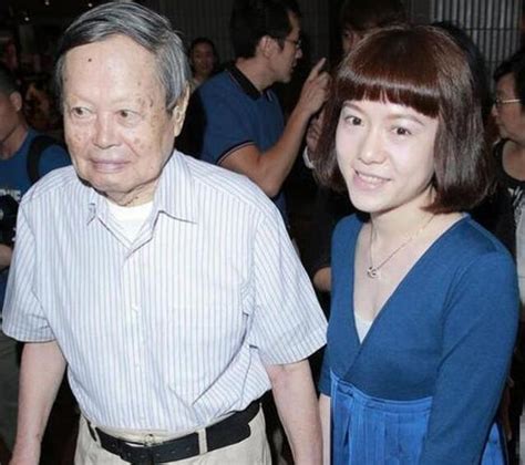 99岁杨振宁同意翁帆以后再婚，相伴17年，翁帆坦言“感激他”__财经头条
