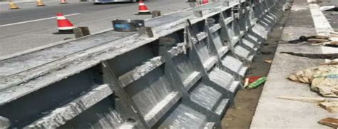 【干货分享】桥梁防撞护栏工程塑料模板厂施工全套流程，提效增收，无虑！