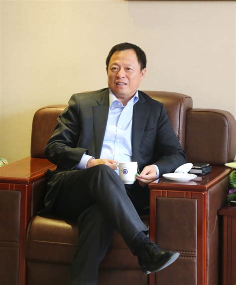 金杜律师事务所全球管委会主席王俊峰先生一行访问贸大法学院 - 对外经济贸易大学法学院