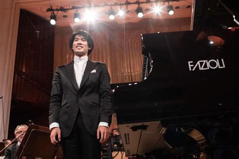 李云迪&刘晓禹，两代肖邦国际钢琴大赛冠军，在同一天开启了别样人生 - 周到