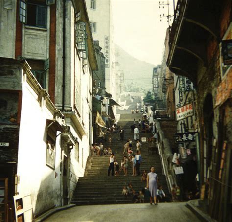 记忆香港：五十年代初香港的特色街道