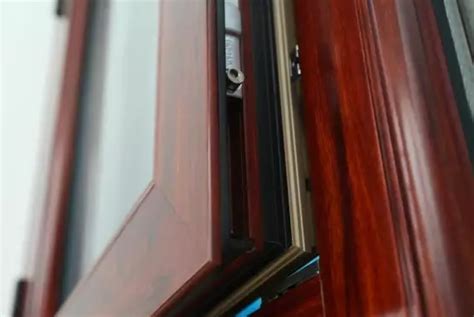 洛阳门窗玻璃|夹胶干法与湿法哪种安装使用效果好？