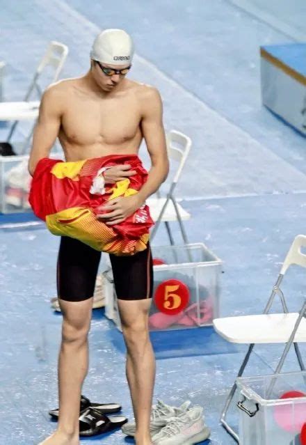好样的！深大学子在东京奥运游泳达标赛上破世界纪录_澎湃号·媒体_澎湃新闻-The Paper