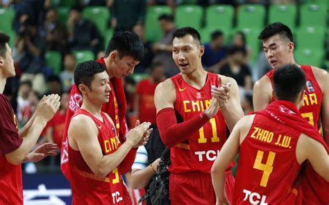 中国男篮亚锦赛封王 时隔四年终回亚洲之巅|界面新闻 · 体育