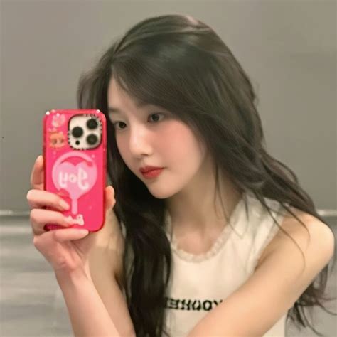 朴秀荣壁纸Jiy图片 朴秀荣壁纸Jiy图片