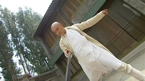 一百岁的张三丰武功到了多可怕的地步，看他隔空夺剑这一招_电视剧_高清完整版视频在线观看_腾讯视频